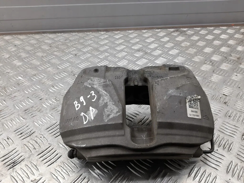 фото №5, Audi a4 s4 b9 8w05bk перед сторона левая суппорты