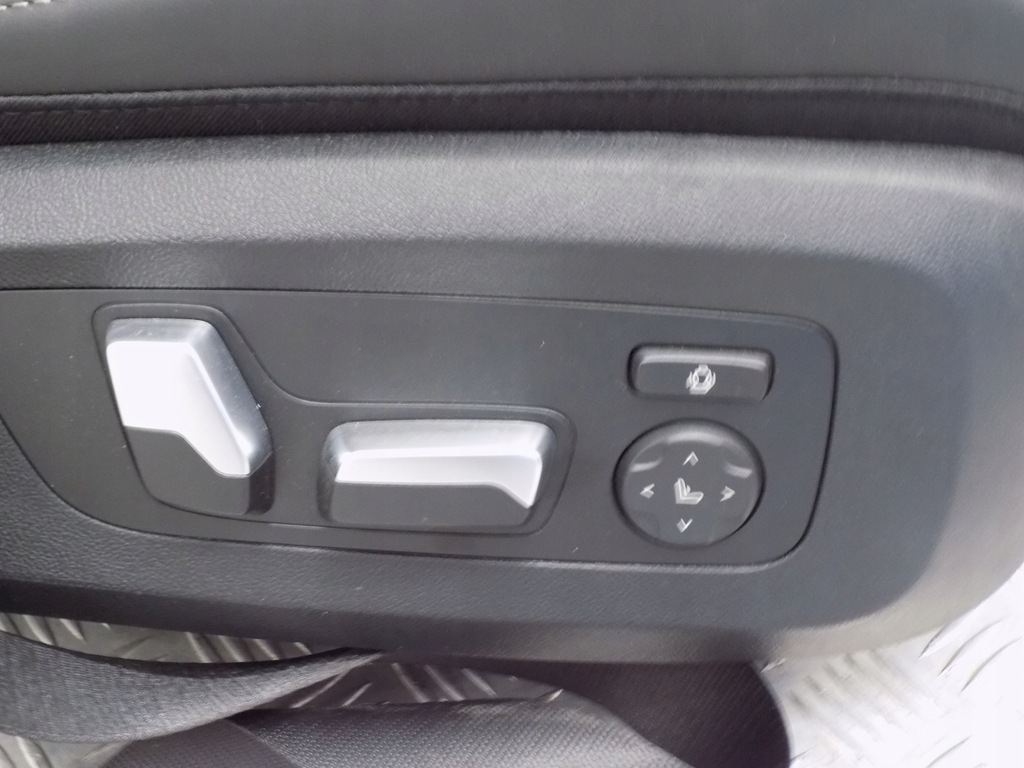 фото №7, Bmw g05 оббивка сидіння заднє сидіння обшивки тунель шкіра