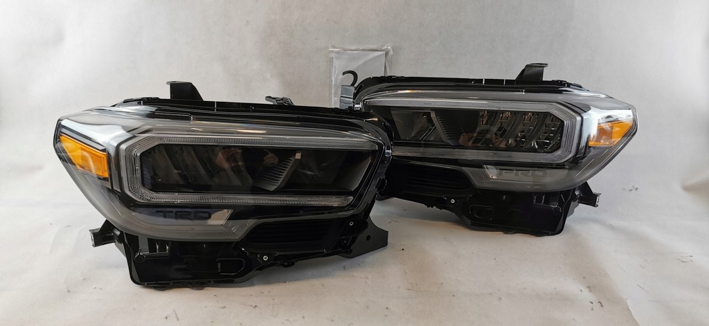 фото №1, Toyota tacoma full led лівий правий фара