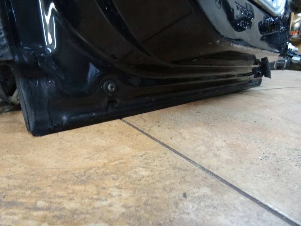 фото №6, Volvo v50 дверь правый задняя