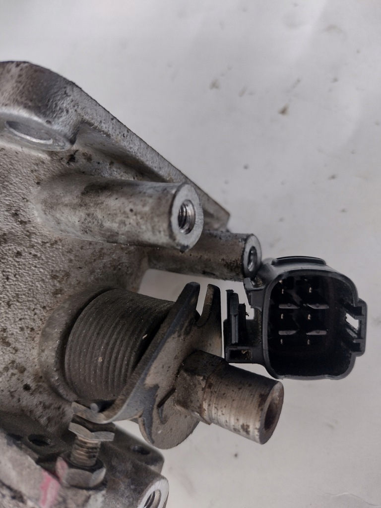 фото №7, Дросельна заслінка jaguar xj6 xj 3.2 r6 9bpmna 73383a