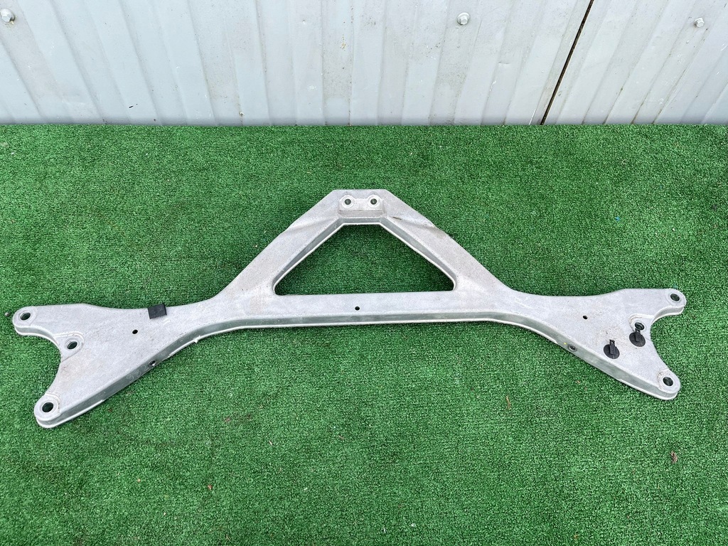 фото №1, Распорка поперечина audi a8 4h d4 4h0806151c