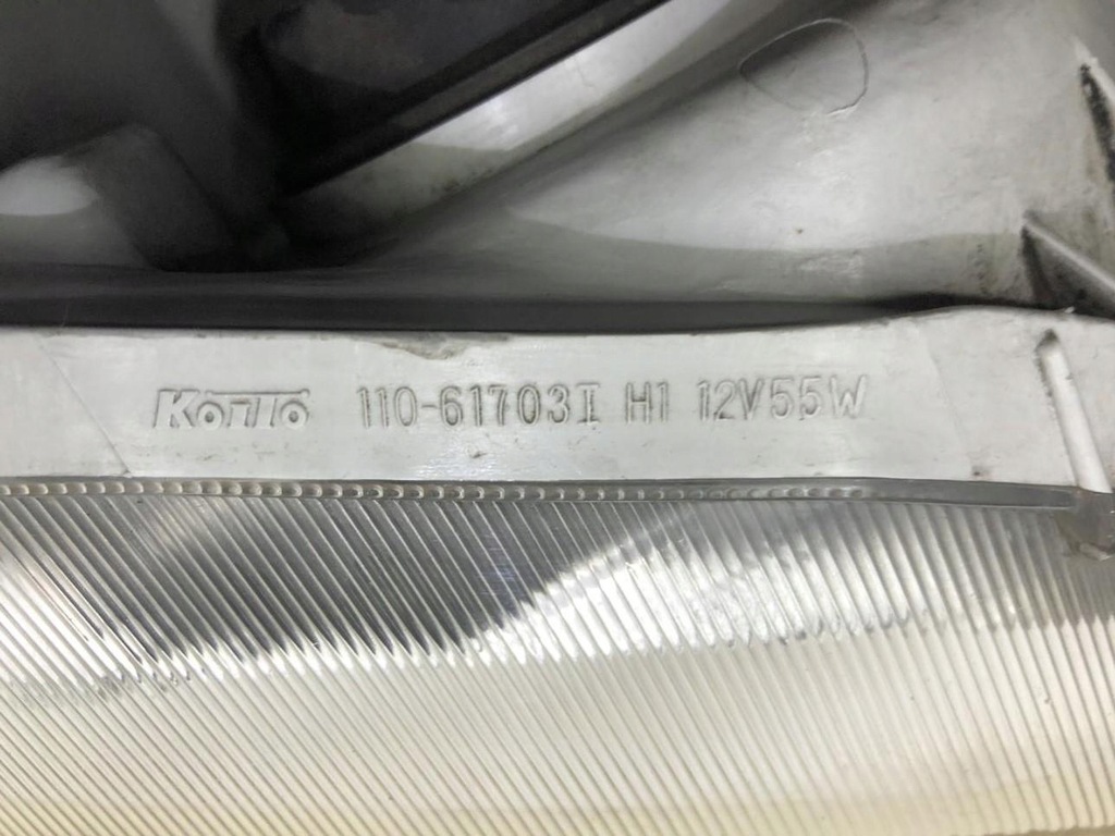 фото №10, Halolgen лампа правий перед mazda 323f