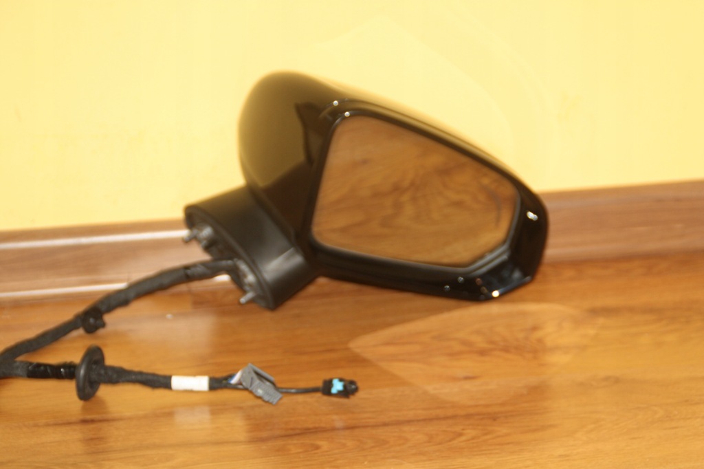 фото №1, S60 iii volvo v60 ii ассистент камера 15 pin+1