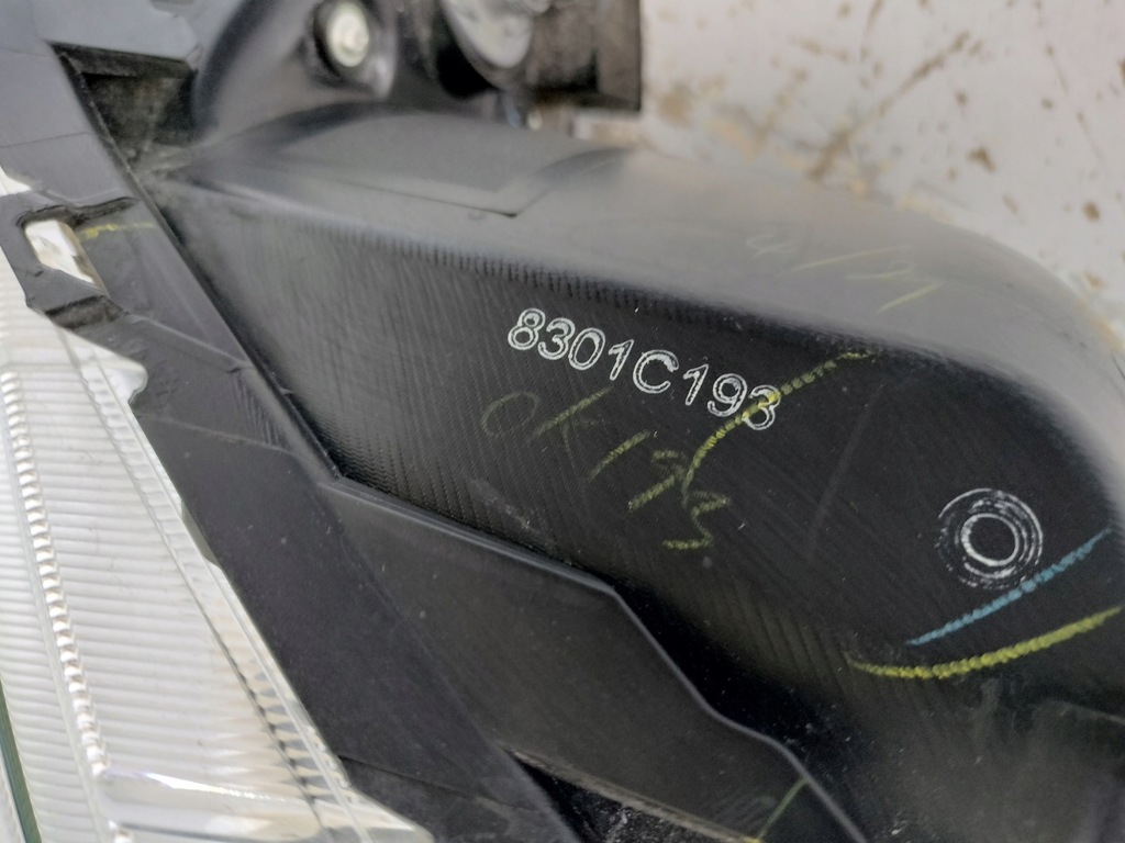 фото №12, Лампа левая фара mitsubishi space star 13-