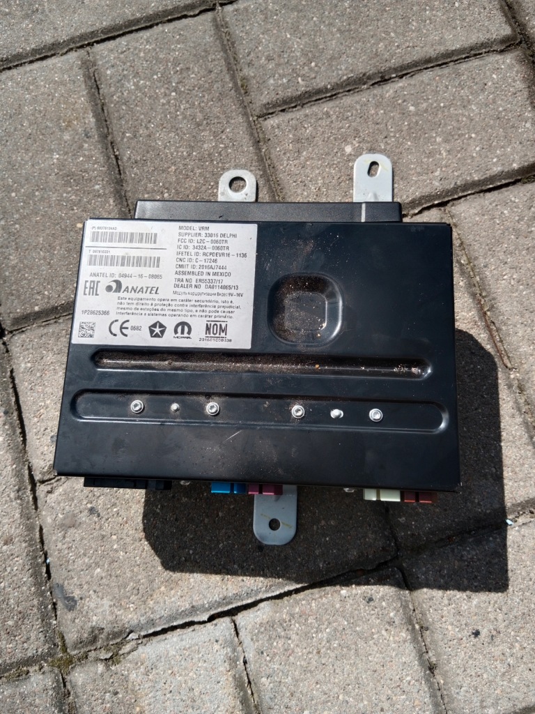 Купить Модуль блок управления vrm video 68376134ad chrysler pacifica ii 2016-