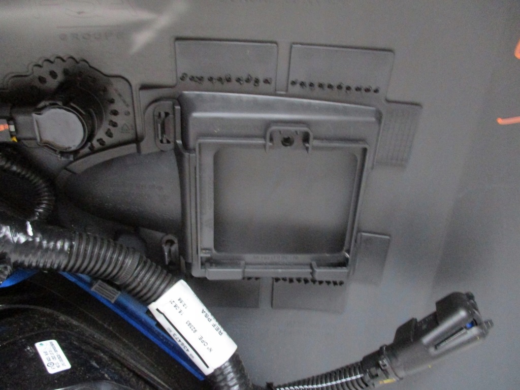 фото №9, Бампер peugeot 308 t10 gt 21r камера 4 pdc