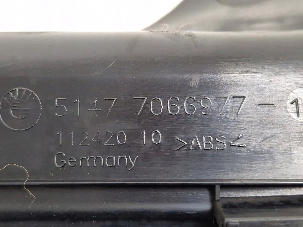 фото №8, Bmw 1 e81 e87 2008 задня сторона ліва молдинг поріг задня