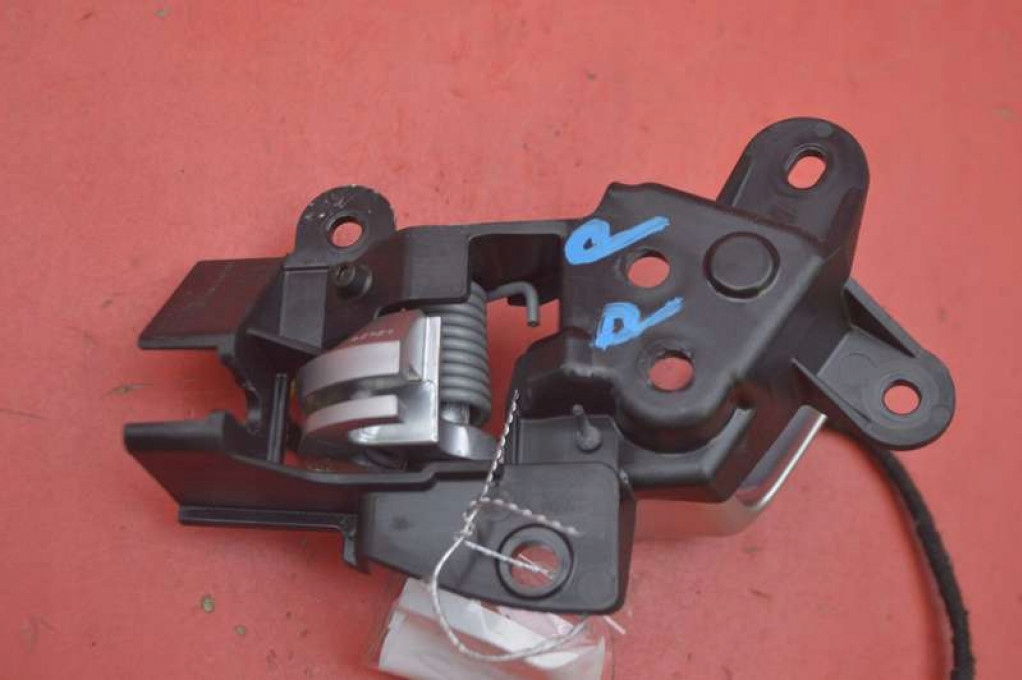 Ручка внутренняя правая перед 1008433-00-e tesla model s 12-20 Цена