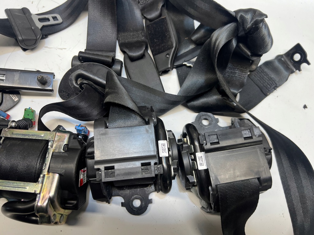 фото №3, Ремені безпеки renault megane iv 4 перед задня комплект