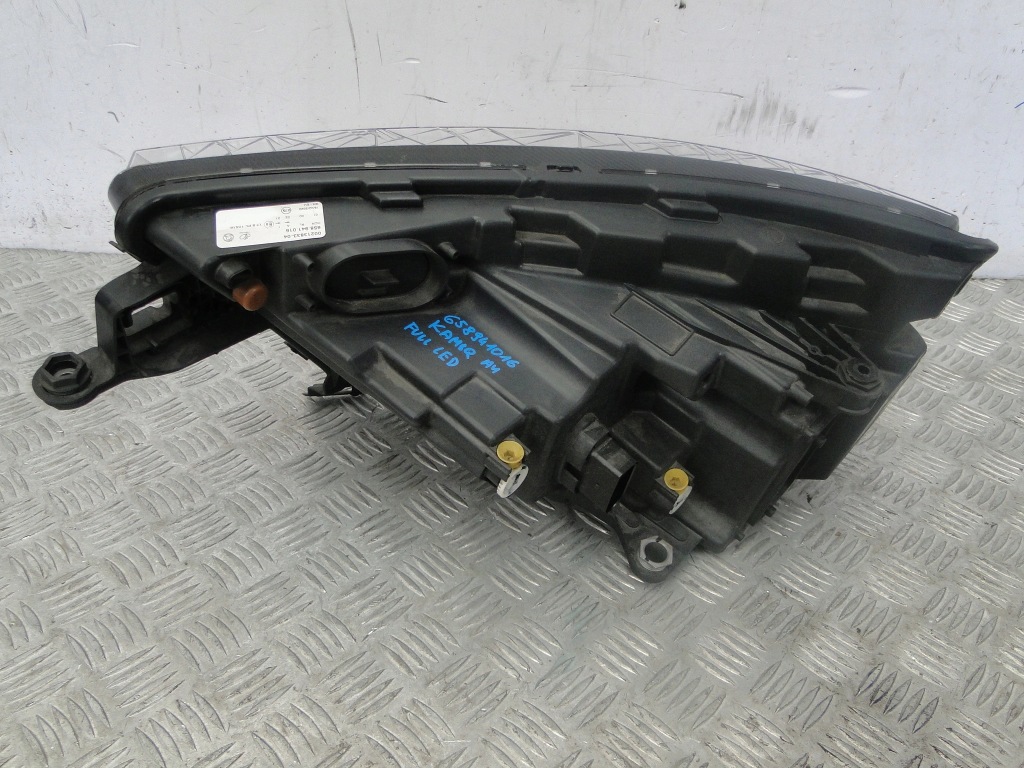 фото №4, Лампа лампы комплект skoda kamiq 2021 rok led 658941016 658941015