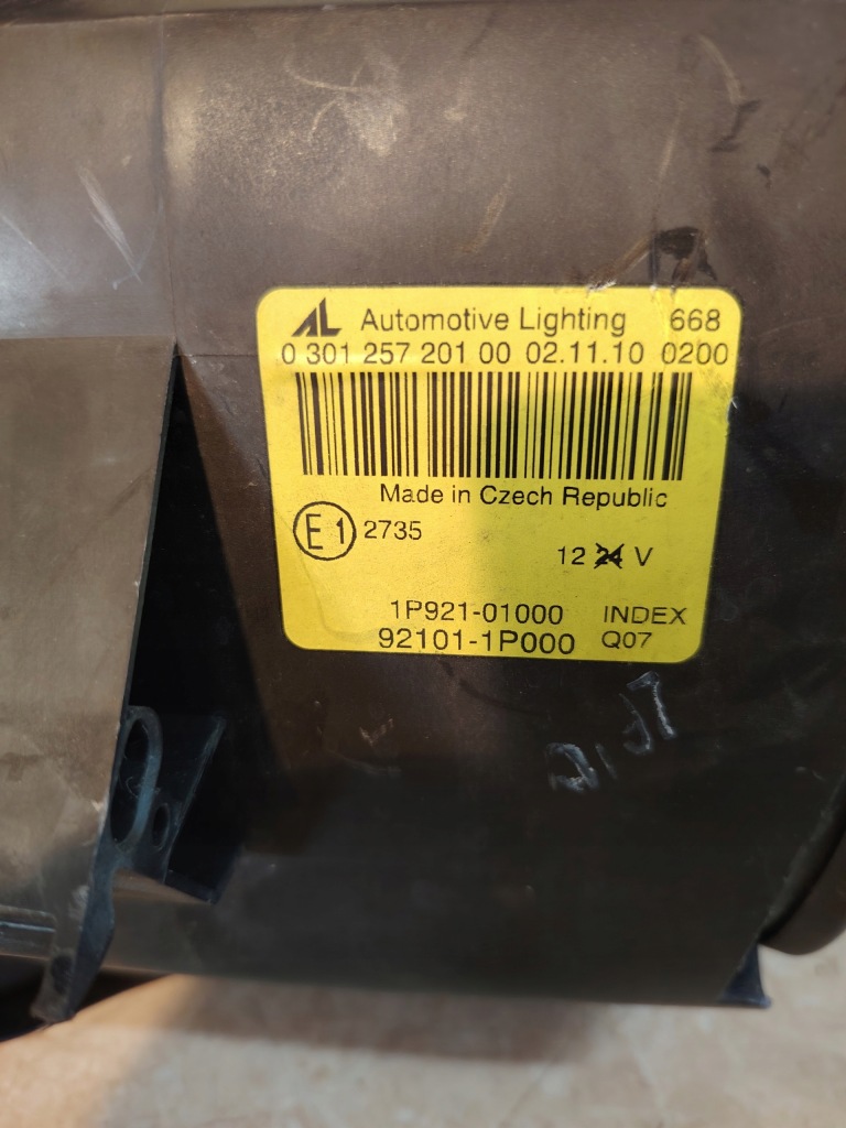 фото №1, Kia venga 09- лампа левая перед 92101-1p000