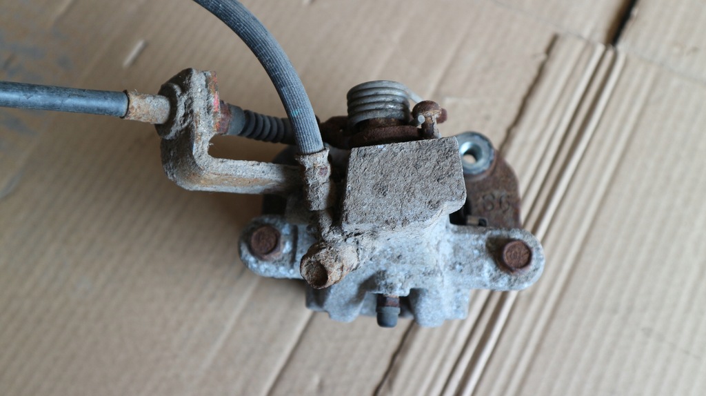 фото №6, Suzuki vitara iii 1.6 b супорти задні лівий правий