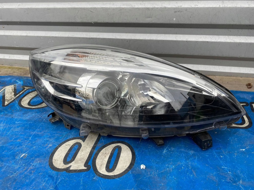 фото №1, Лампа права передня лінза renault scenic iii lift 260106928r