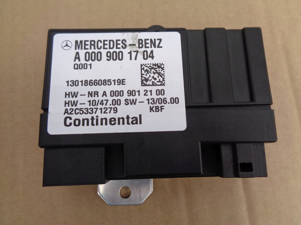 фото №1, Mercedes c w204 модуль насоса топлива