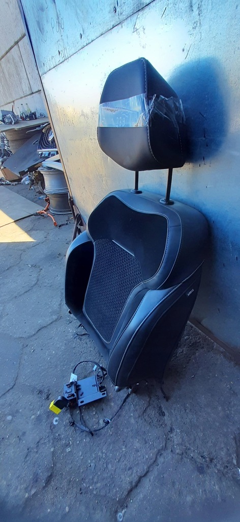 фото №4, Спинка сидіння лівий перед передній renault megane iv