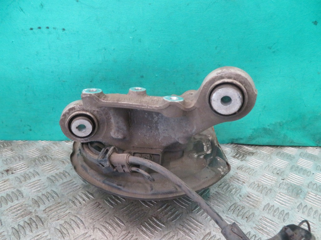 Поворотний кулак ступиця правий задній mercedes w177 2.0 19r Київ