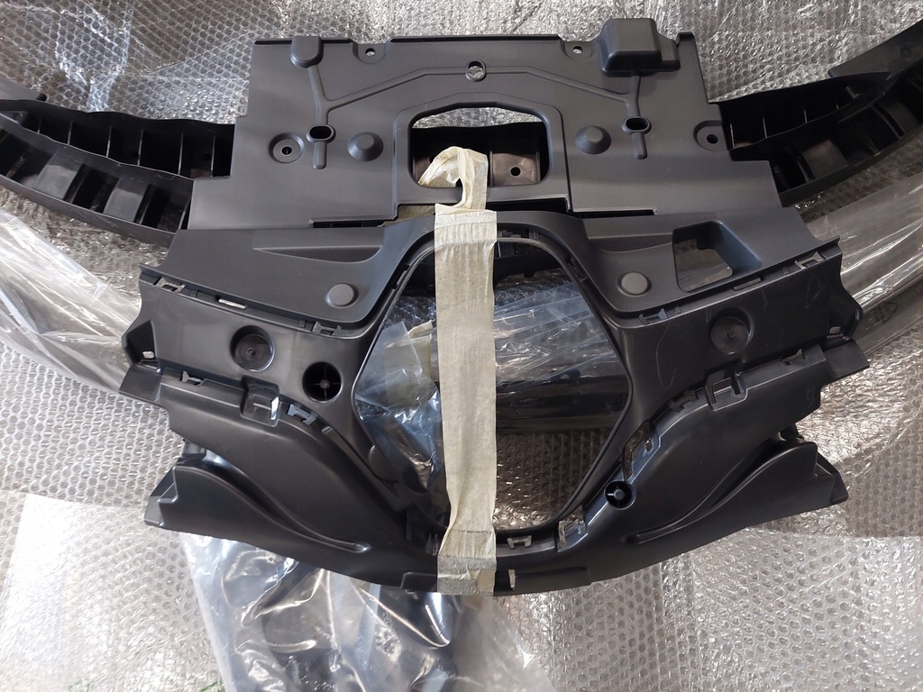 фото №6, Бампер перед передний решётка радиатора балка renault zoe 12- 620102855r