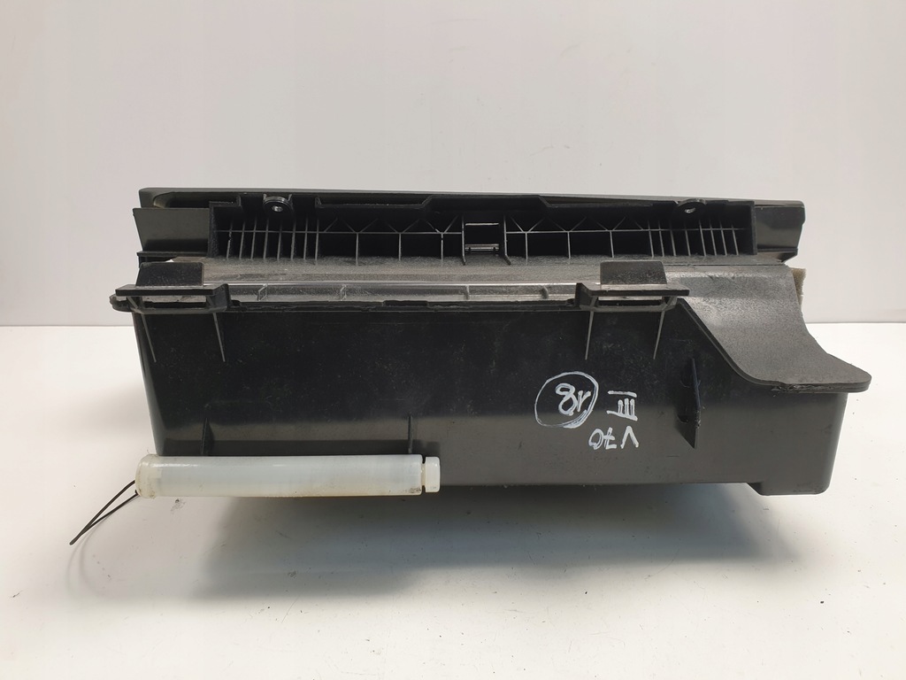 фото №5, Volvo v70 iii бардачок пассажира 31305492 europa