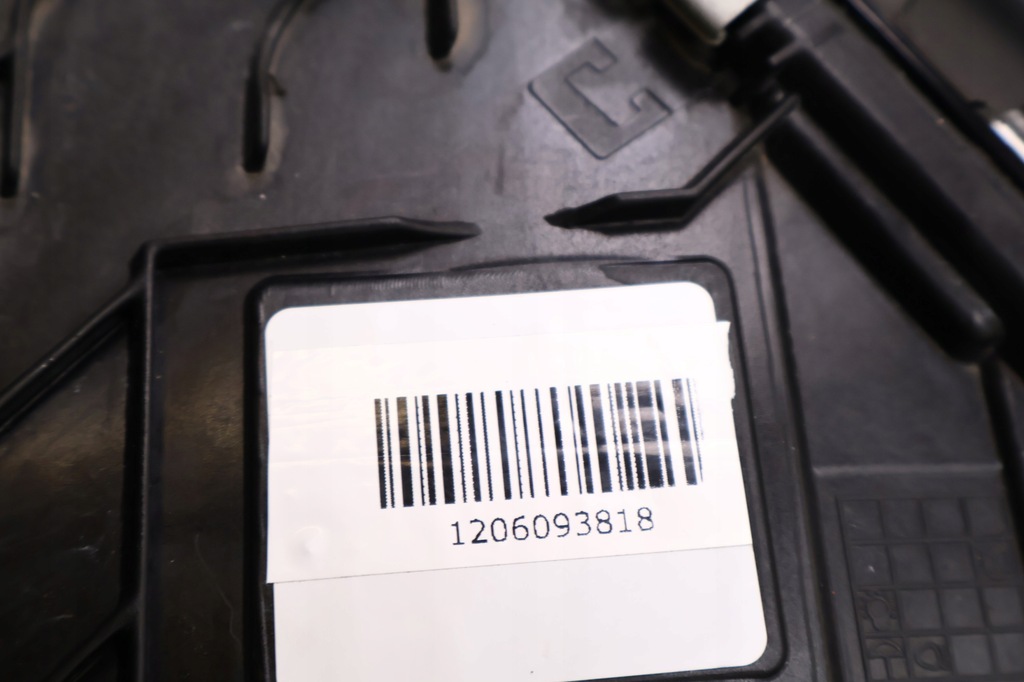 фото №8, Mercedes-benz cle a236 лампа правая перед a2369060201