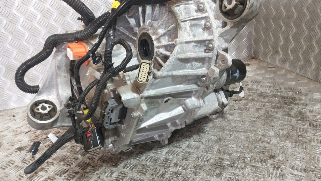 фото №9, Tesla model 3 двигатель электрический задняя 1587780-00-c