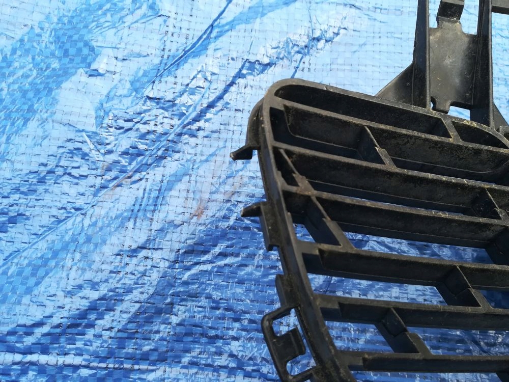 фото №5, Nissan terrano ii lift решётка радиатора решётка радиатора + эмблема оригинал