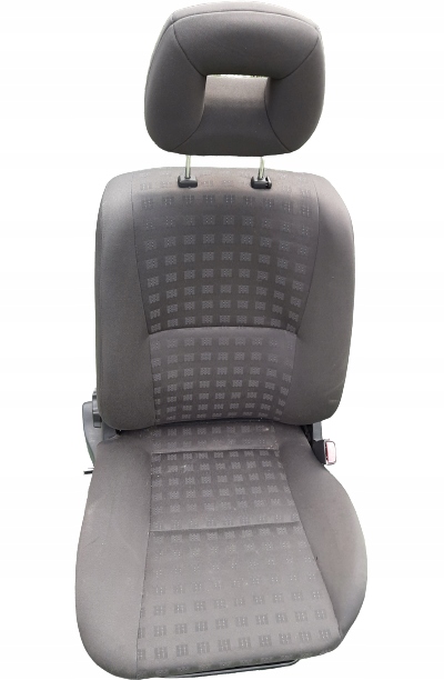 фото №1, Сиденье правый перед mitsubishi carisma