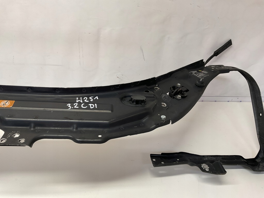 фото №2, Mercedes r-klasa 251 w251 pas передний верхний усилитель