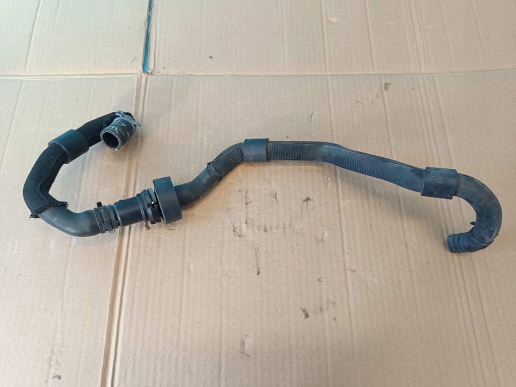 фото №1, Seat leon 4 iv fr combi 2.0 tdi 110kw 2021 r шланг пабтрубок  воды термостат