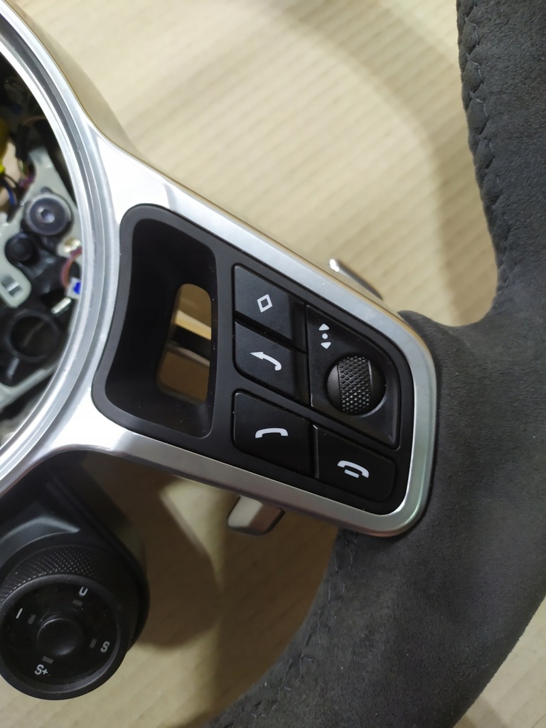 фото №9, Воздуховод alcantara 971 panamera