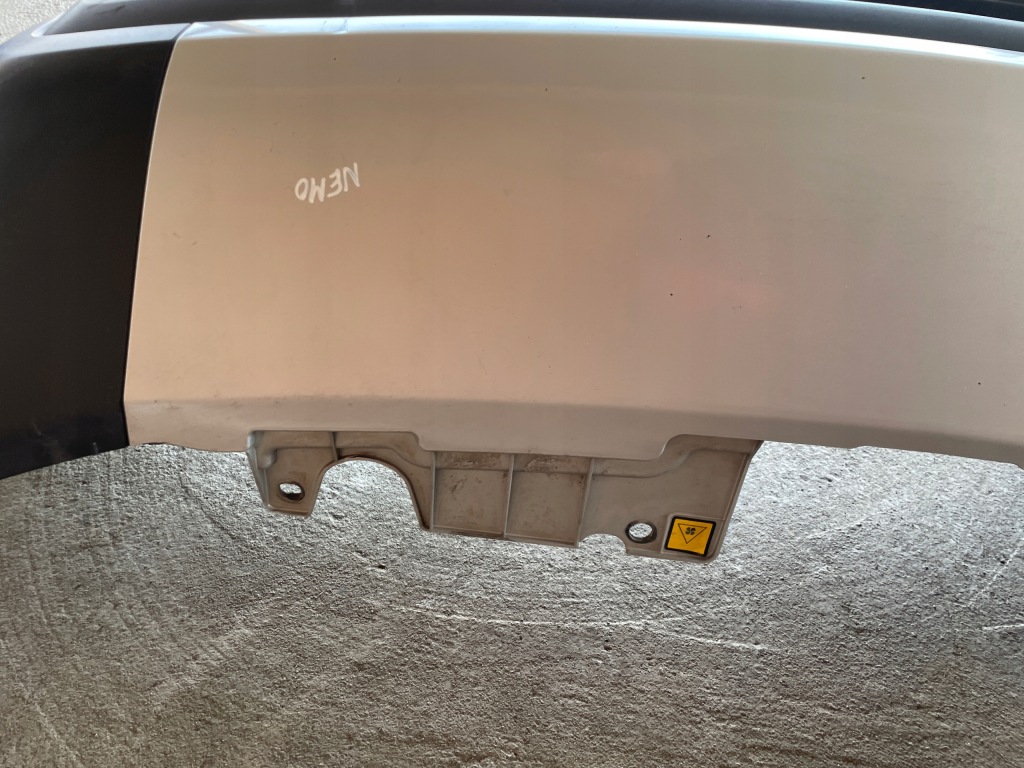 Бампер перед citroen nemo Зі Шроту