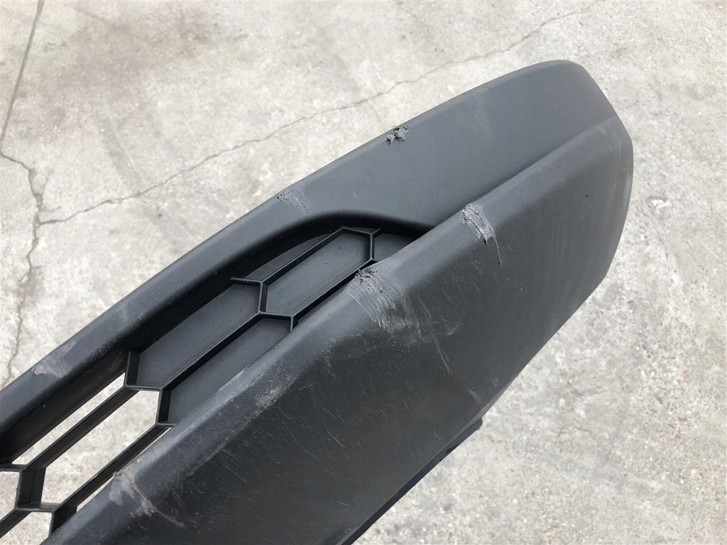 фото №8, Накладка-спойлер бампера перед 57a807061 skoda karoq 18-20r.