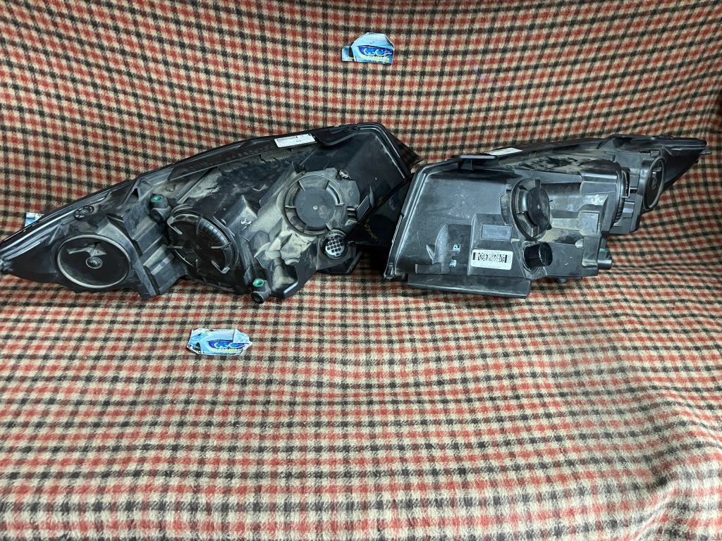 фото №2, Land rover discovery iv ксенон левая i правая