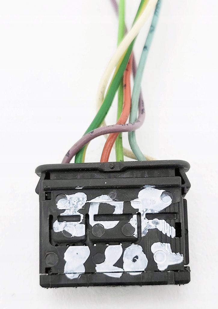 фото №5, Peugeot 207 hb хэтчбек штекер вкладыш задняя задняя правая