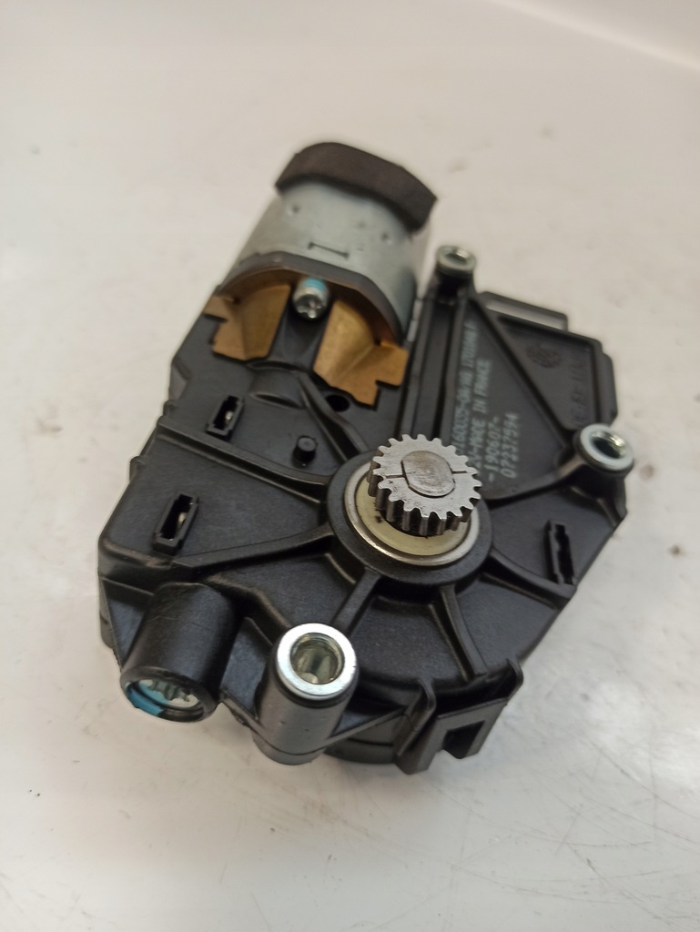 фото №12, Citroen c5 iii 2.0 hdi silniiczek скло люк 1701848f