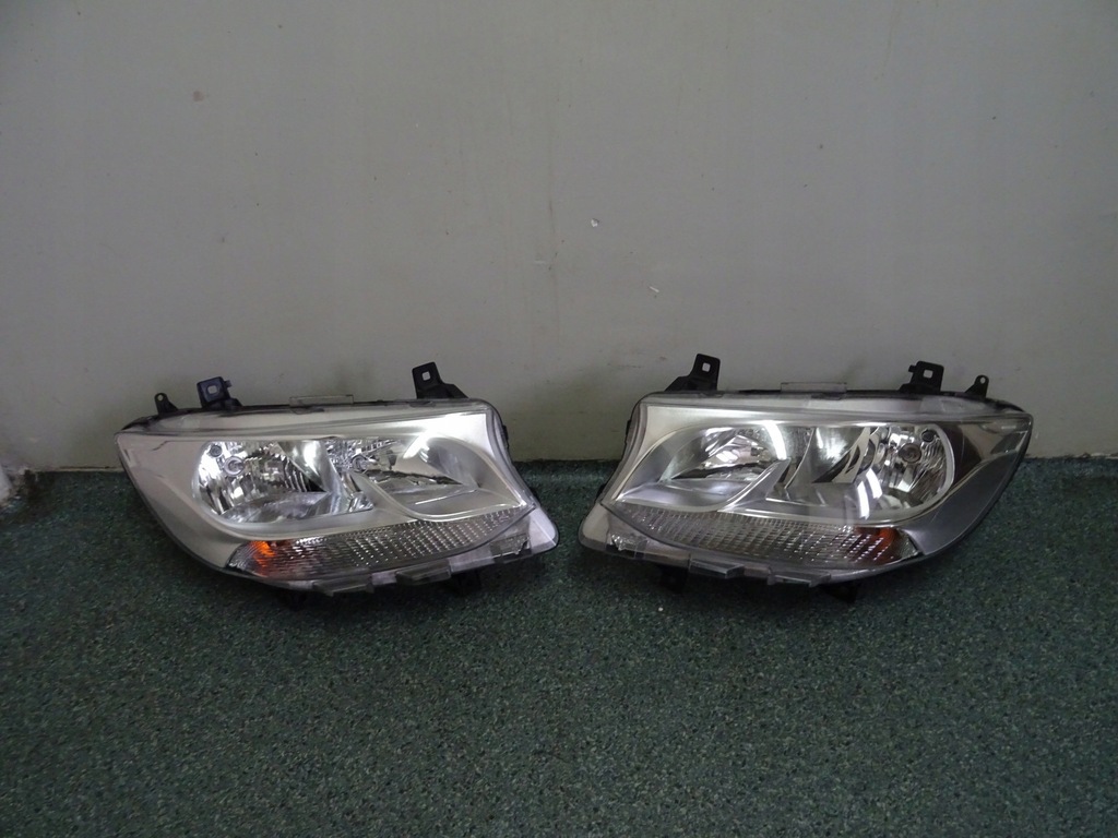 фото №1, Mercedes sprinter 907 910 w907 w910 лампы передние