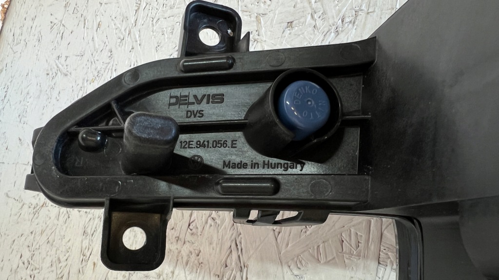 Купить Vw e-up противотуманная фара led drl левая правая  12e941055e 12e941056e