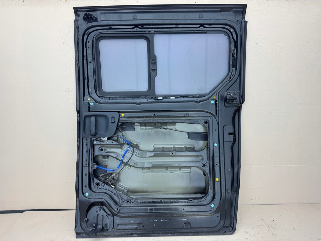 фото №13, Hyundai i800 h1 07-18r дверь правое боковой сдвижные