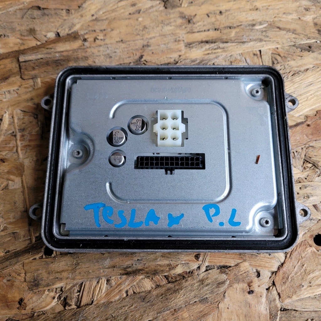 Купить Модуль led лампы перед левый tesla model x 00201024-03