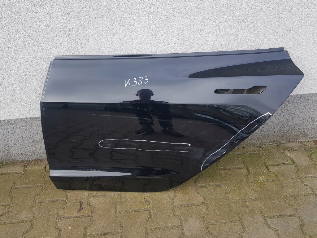 Купить Дверь задний  задние левая tesla 3