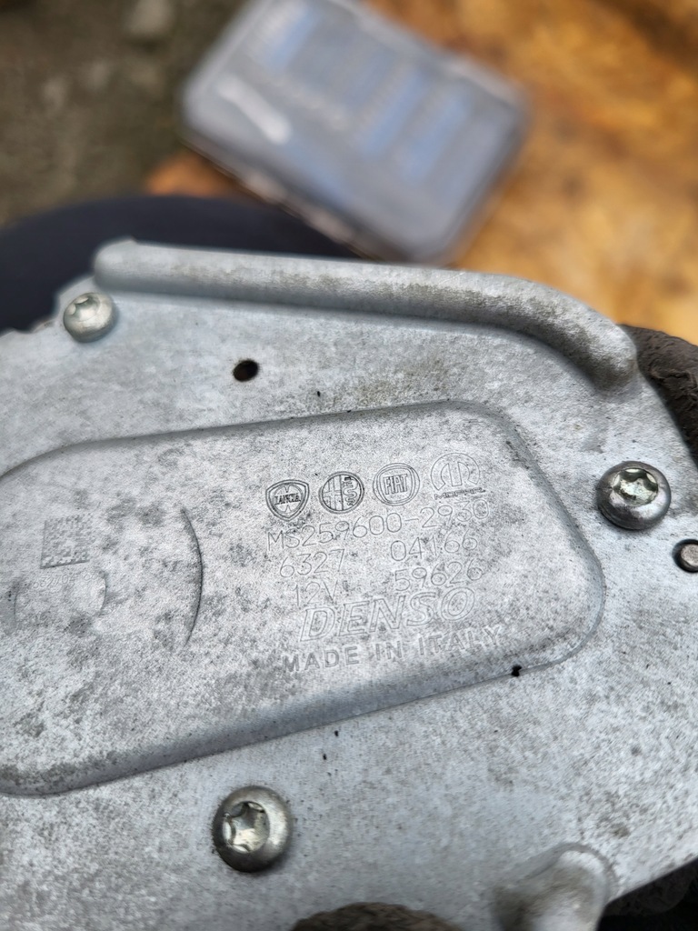 фото №6, Maserati levante jeep compass fiat моторчик двірники задня ms259600-2930