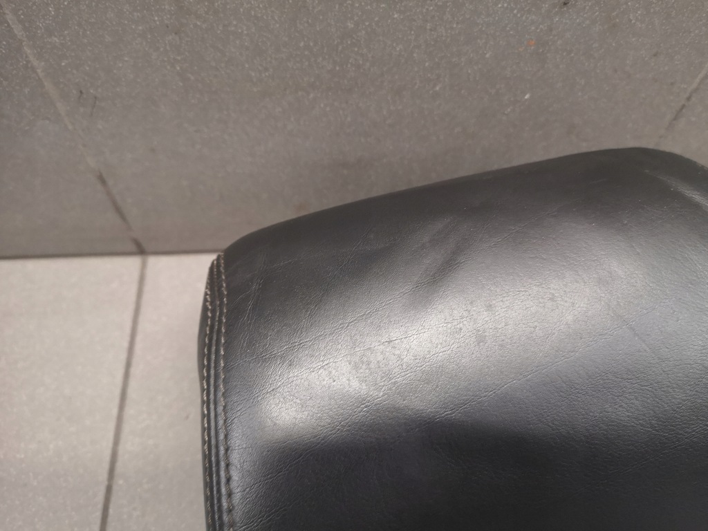 фото №4, Подголовник сиденье перед audi a8 d3