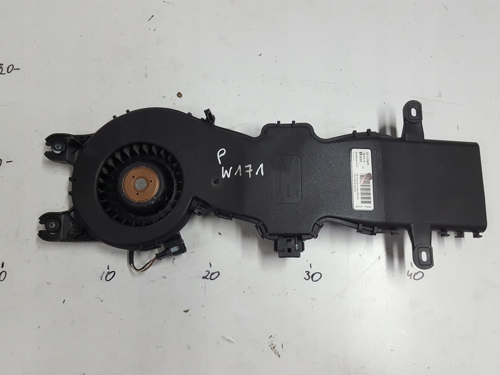 фото №1, Mercedes slk r171 w171 04r- вентилятор воздуходувка сиденье правая