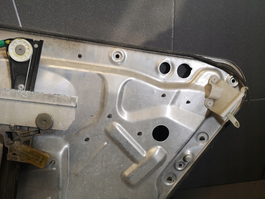 фото №8, Механізм підйомник скло лівий задня vw phaeton 3d4839755