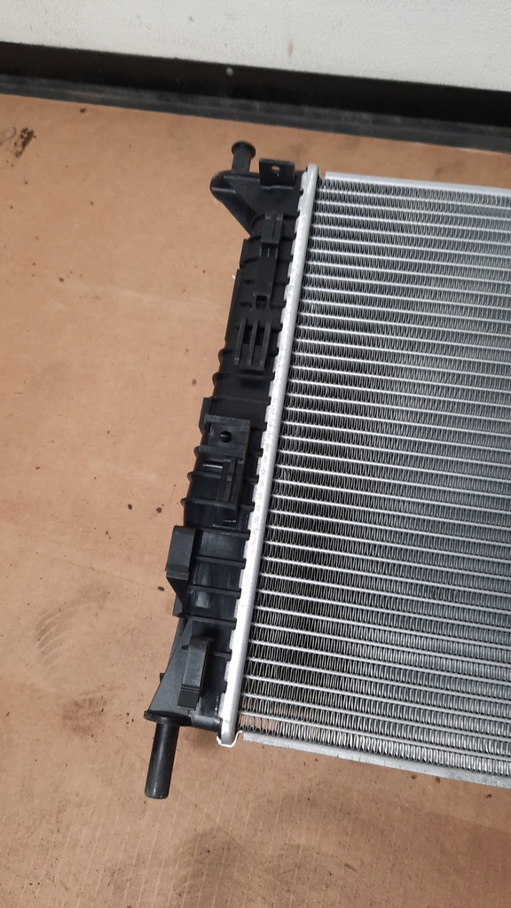 фото №5, Радиатор wody volvo v50 s40 ii 2.0d 04-12r