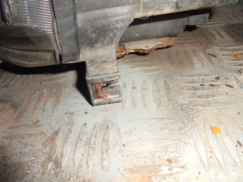 фото №5, Лампа левая перед ксенон lexus rx ii 400h 2007