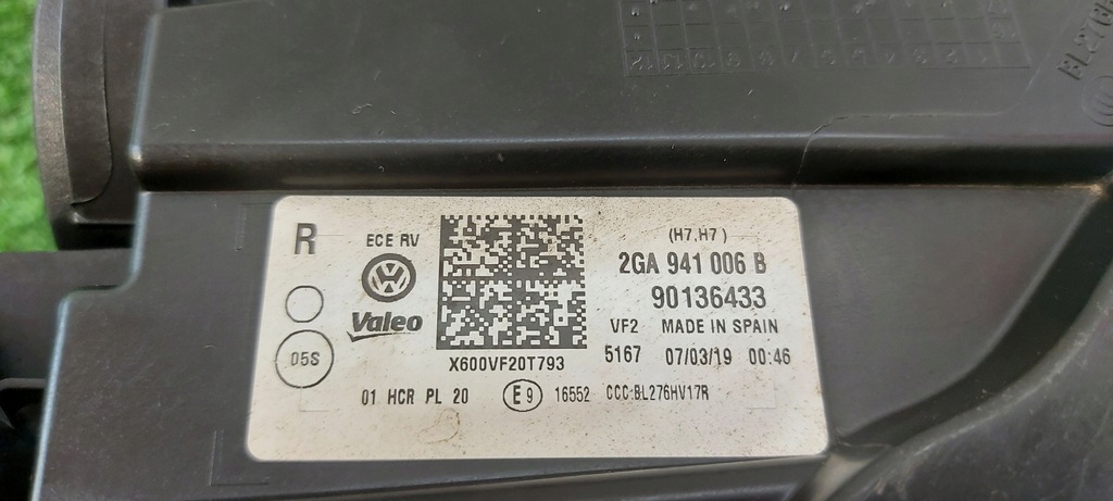 фото №7, Vw t-roc права лампа перед фара + ковпачки