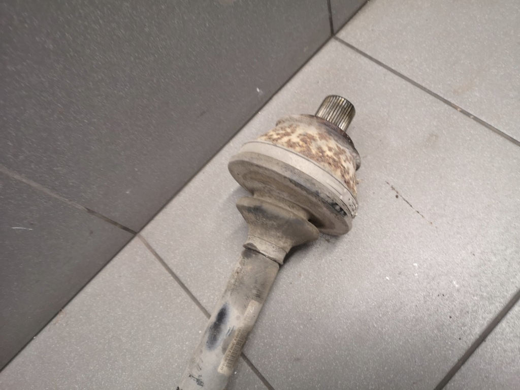 фото №4, Приводной вал шарнир задняя vw phaeton 3.0 tdi 4e0501203b