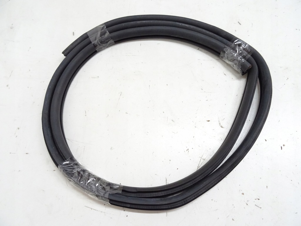 фото №1, Opel antara прокладка дверь правый перед