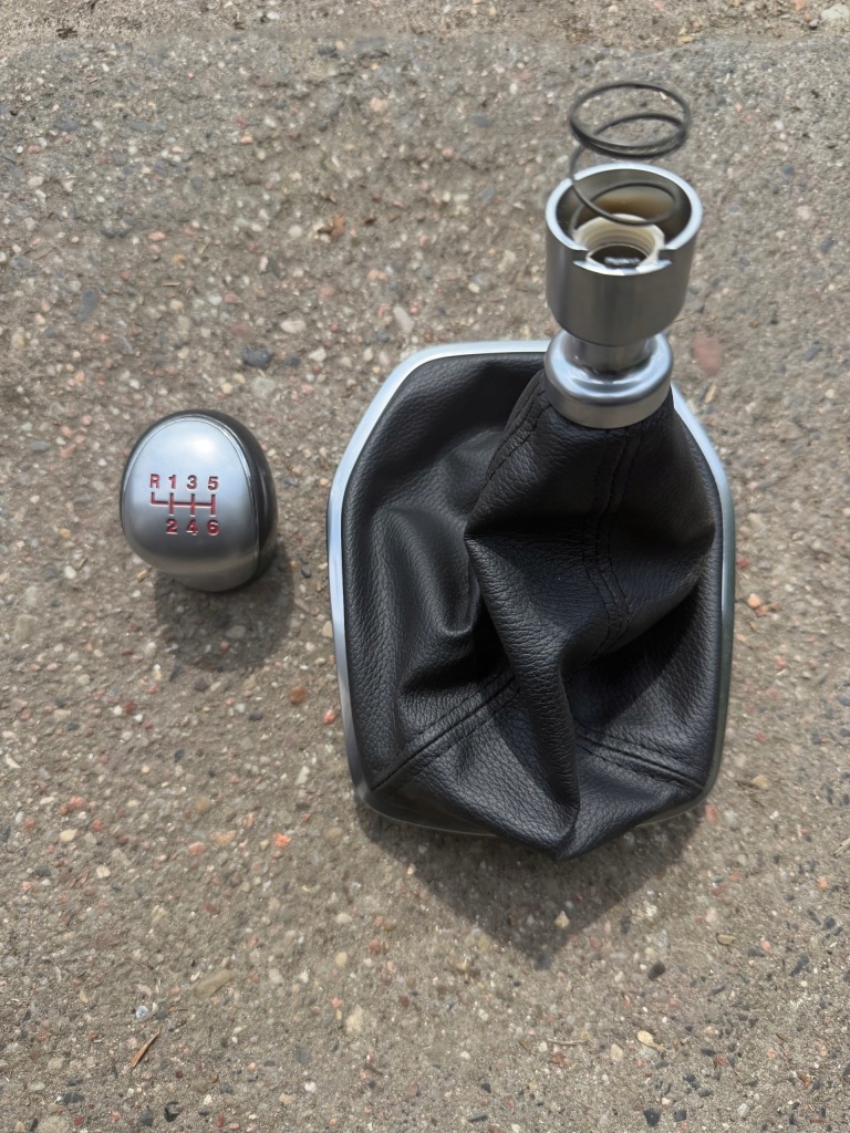 Купить Fiesta mk7 рестайлинг  st ручка переключения передач чехол